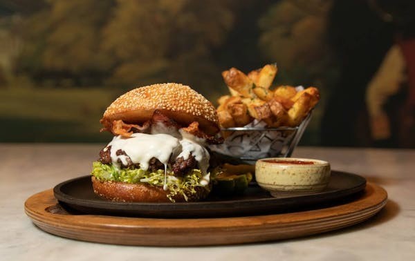 Pub Burger at Bazaar Meat by Jose Andres