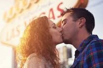 A Casual Date Night Idea That's Sure To Impress In Las Vegas