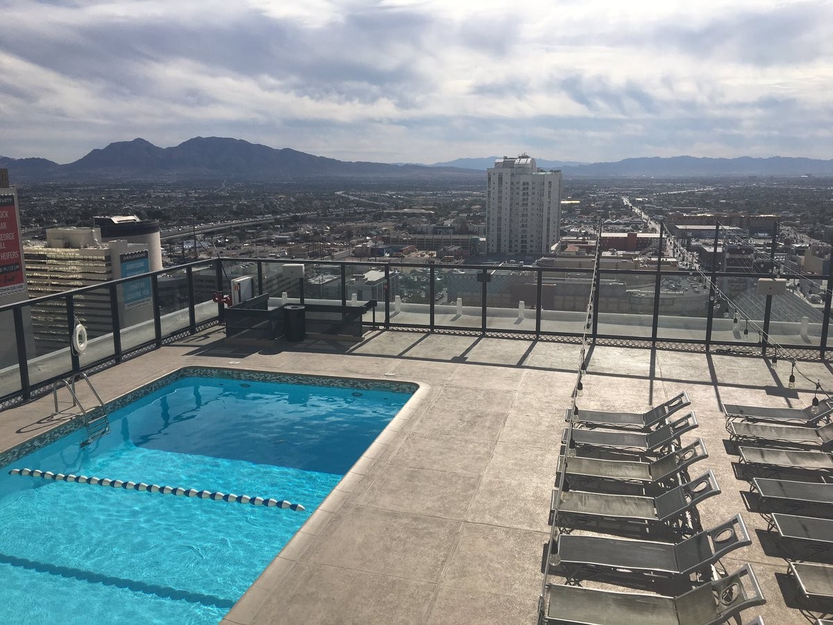 Vegas Pools That Should Dry Up and Blow Away