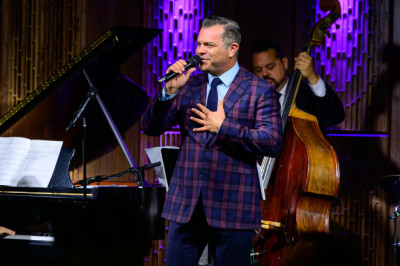 Jazz, Wine &amp; Thanksgiving Vibes: Vic’s Las Vegas Turns Up the Heat This November